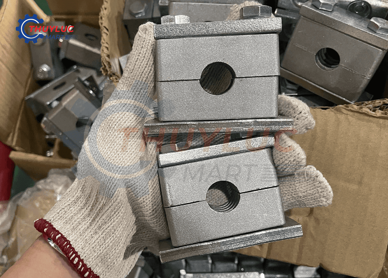 kẹp định vị ống thủy lực
