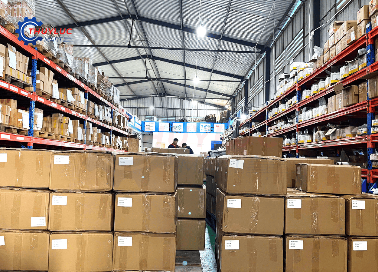 Kho xưởng Thủy Lực tại KCN Sóng Thần 1 sẵn hàng số lượng lớn phụ kiện