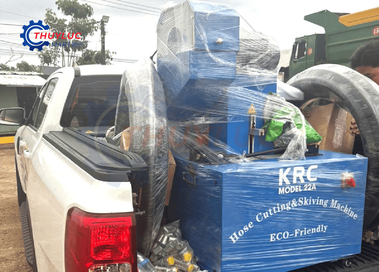 Vận chuyển máy bấm ống thủy lực và máy cắt gọt ống đến công trình Kiên Giang