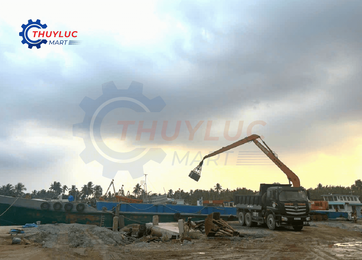 Công trình thi công tại Kiên Giang sử dụng máy bấm ống thủy lực để chủ động vận hành