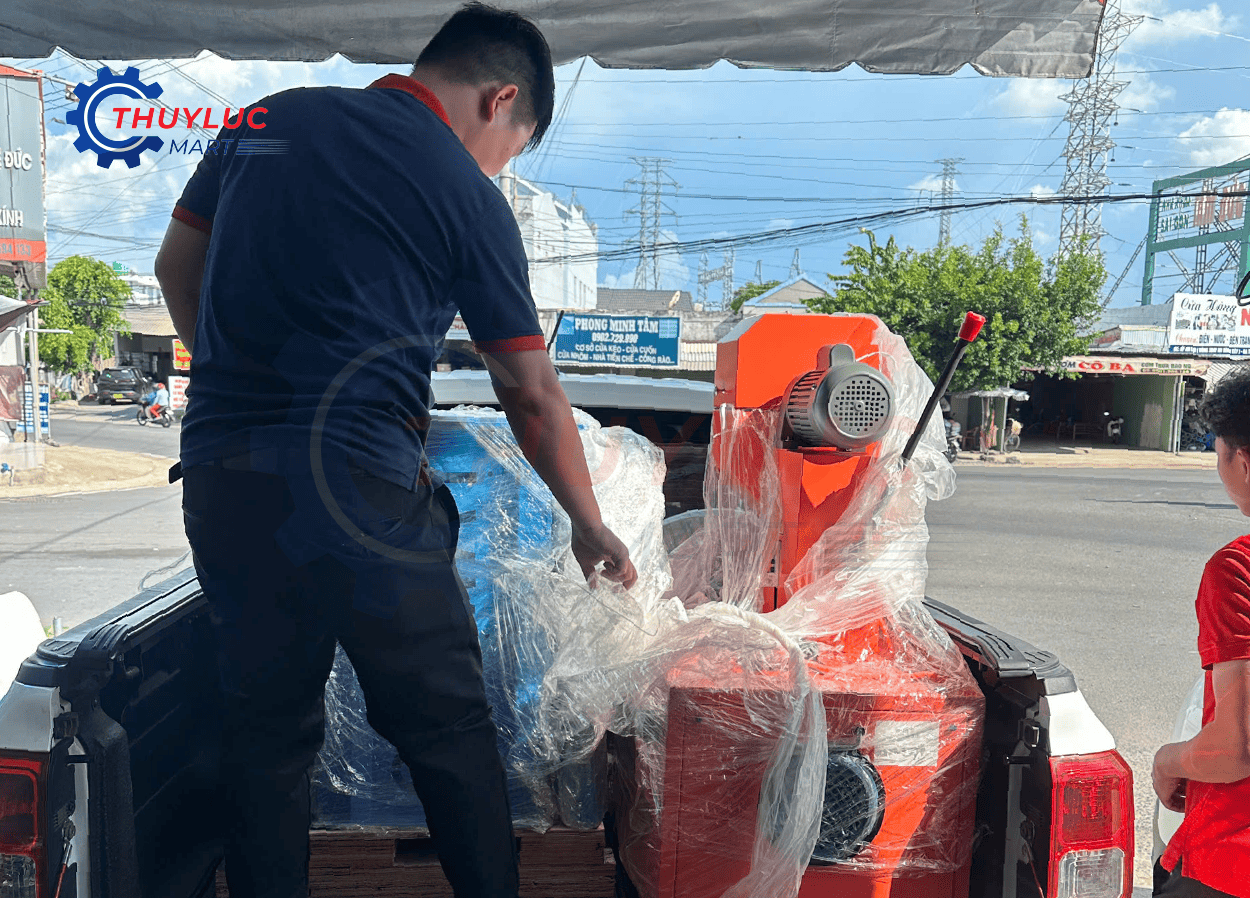 giao máy bấm ống và máy cắt gọt ống tận nơi cho cửa hàng tại bến tre