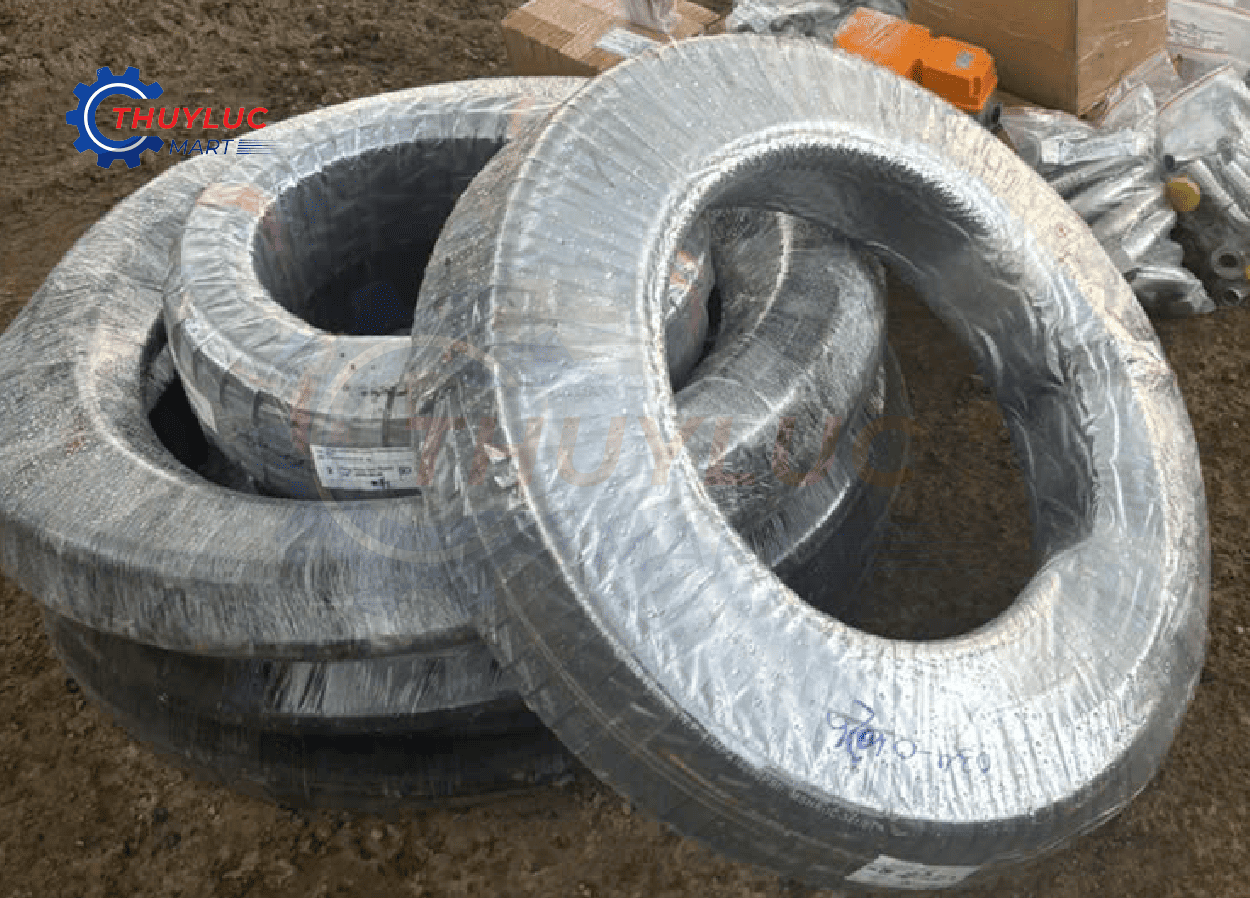 Ống mềm thủy lực chất lượng cao sử dụng cùng máy bấm ống thủy lực tại Kiên Giang