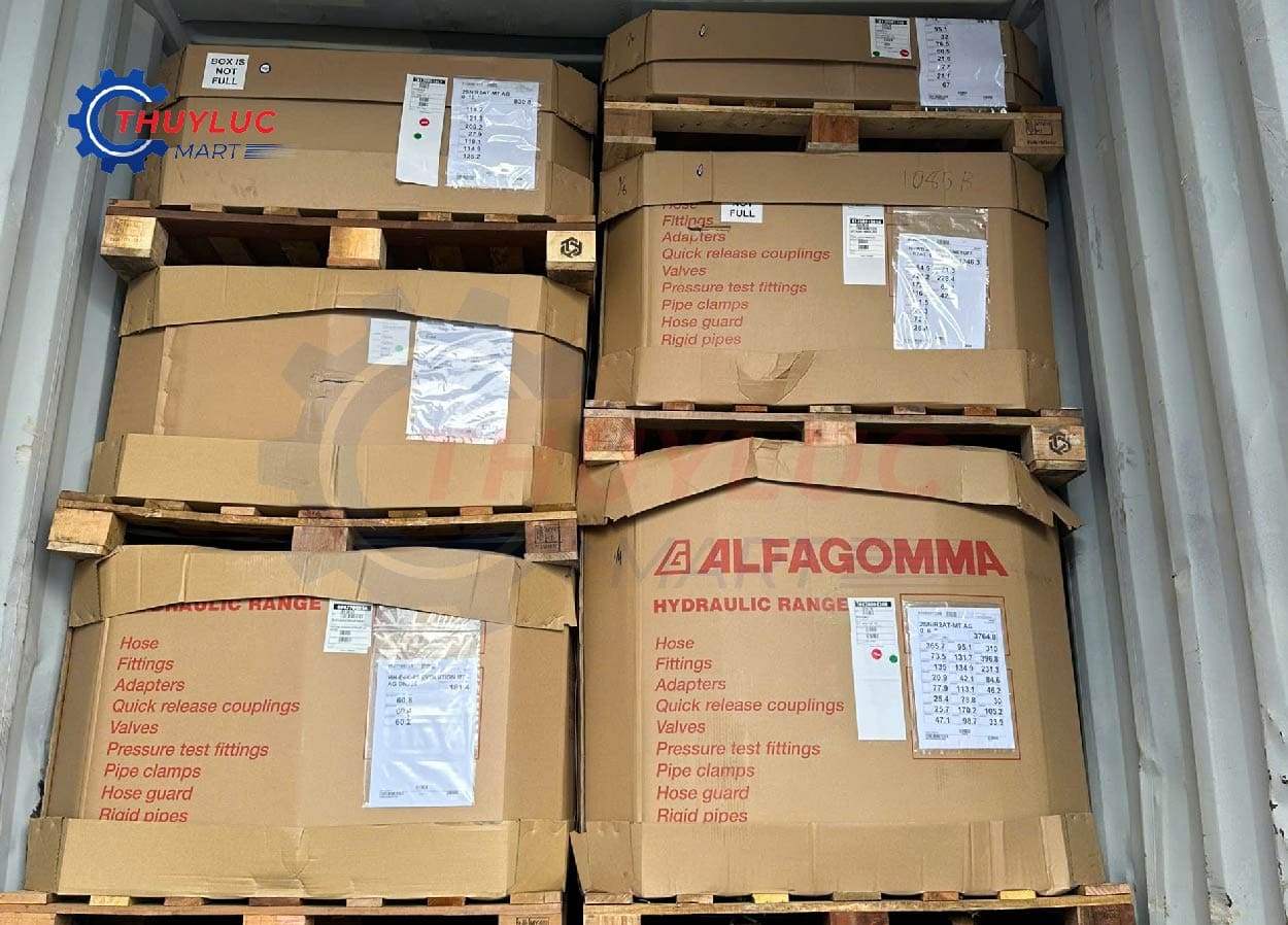 Nhập kho Ống thủy lực R1AT 1” FLEXOR 1 lớp 16 MT mã 1002317 tại Thủy Lực Mart Hồ Chí Minh