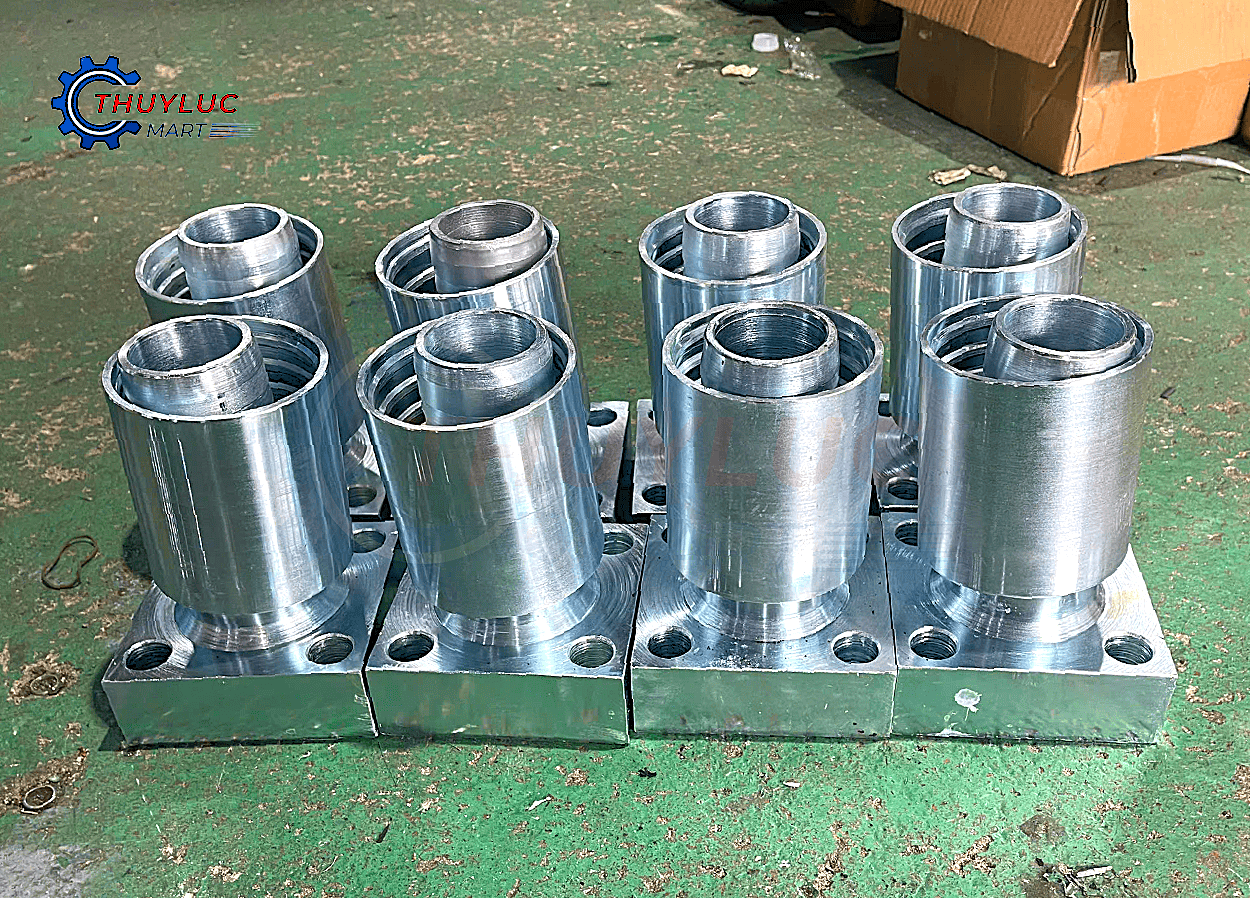 đàu bấm mặt bích