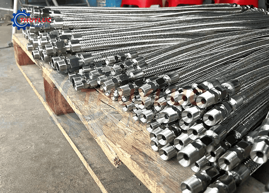 ống ruột gà bọc lưới inox