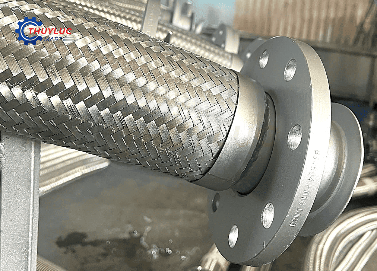 khớp nối mềm inox 316 dùng cho hóa chất và môi trường ăn mòn