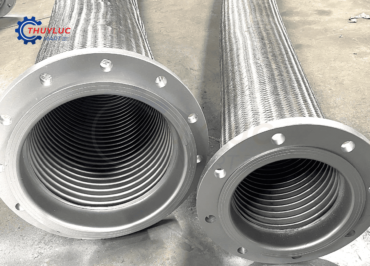 Ống nối mềm inox DN200 lắp mặt bích xoay – dùng cho đường dầu làm mát và hơi nóng