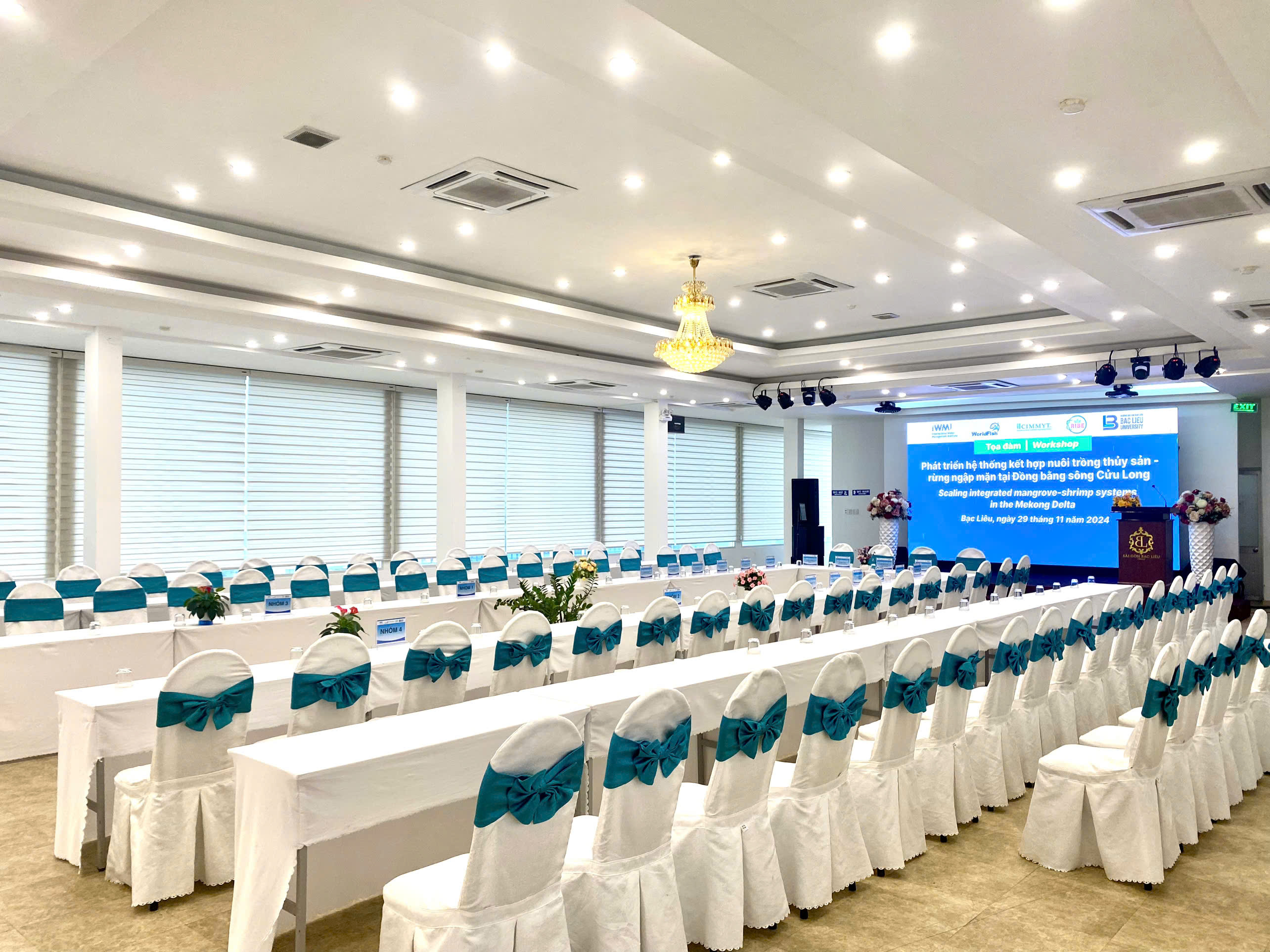 Hội nghị - Yến tiệc