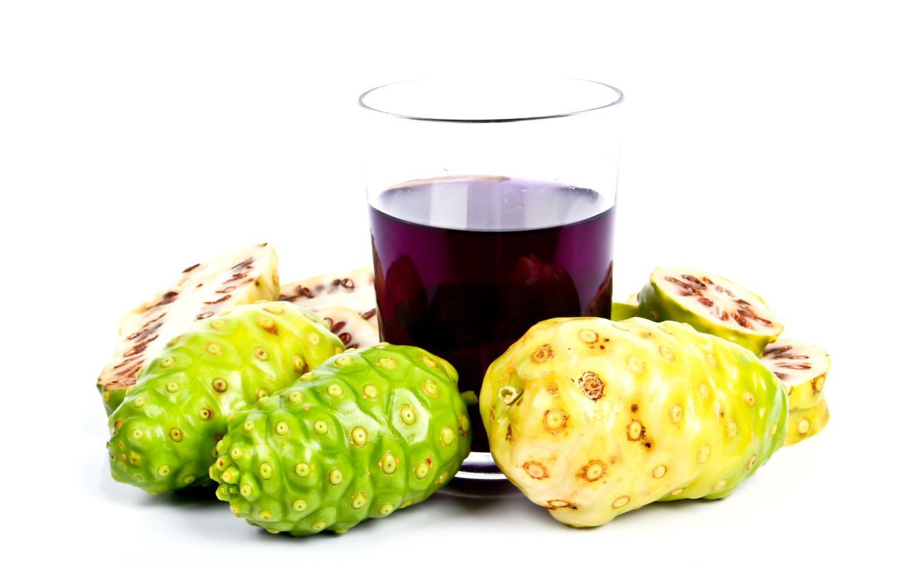 Trái Nhàu Điều Hòa Huyết Áp: Tiềm Năng Từ Thảo Dược Thiên Nhiên