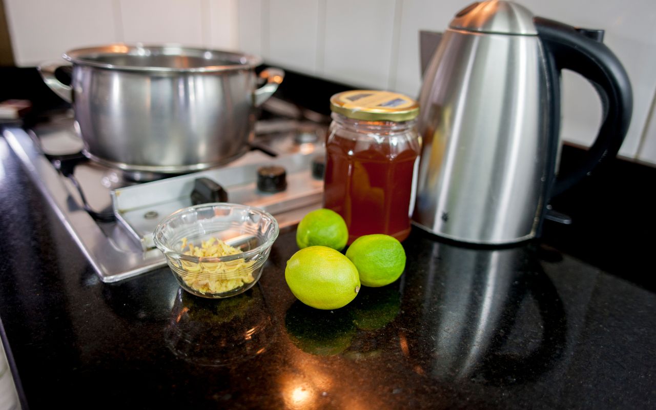 Trẻ 3 tuổi có uống trà gừng được không?