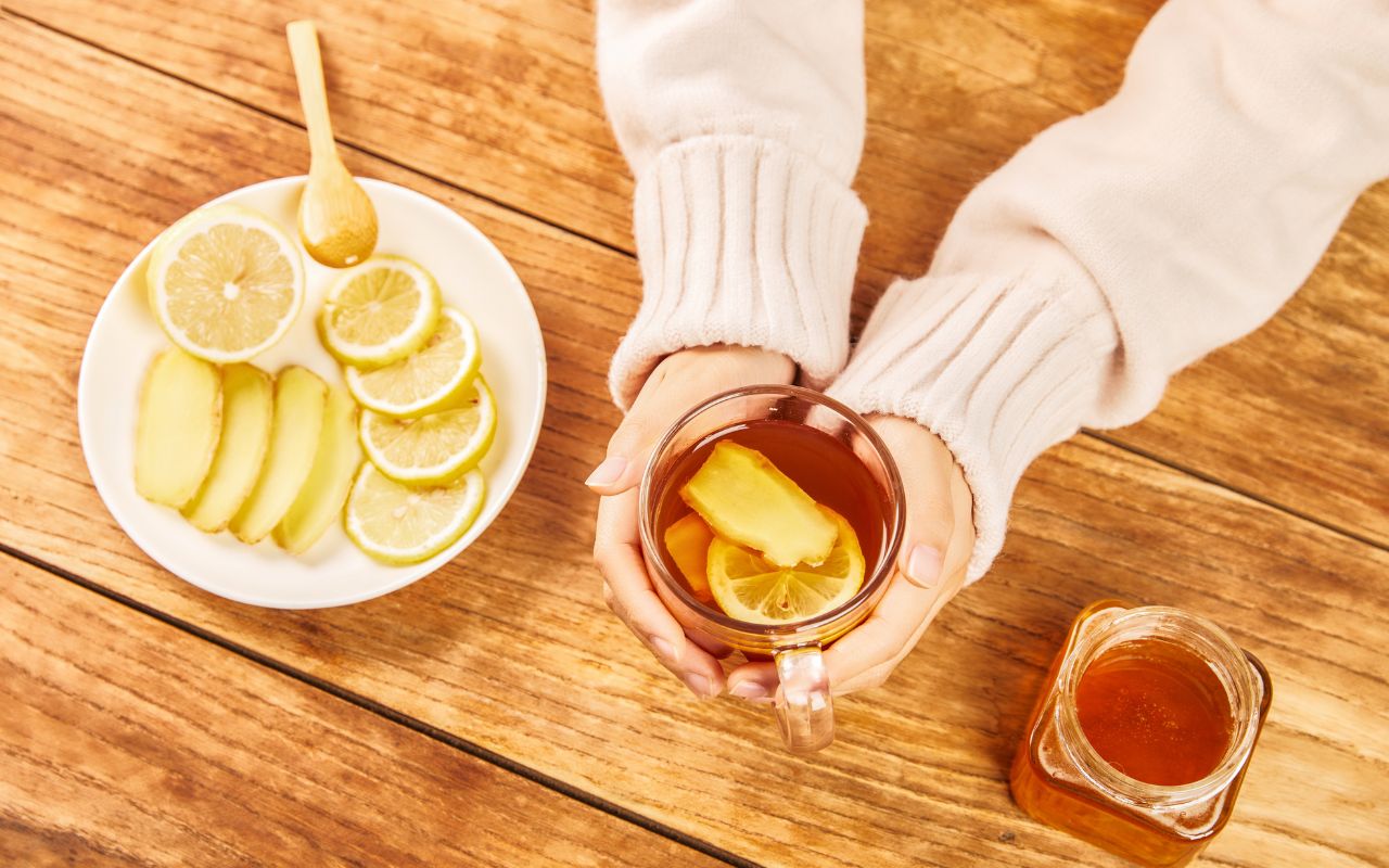 Cách pha trà gừng với mật ong chuẩn vị