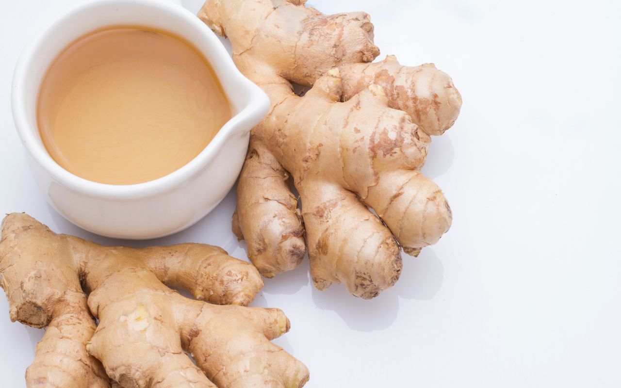 Trà gừng giảm ho: Công thức đơn giản
