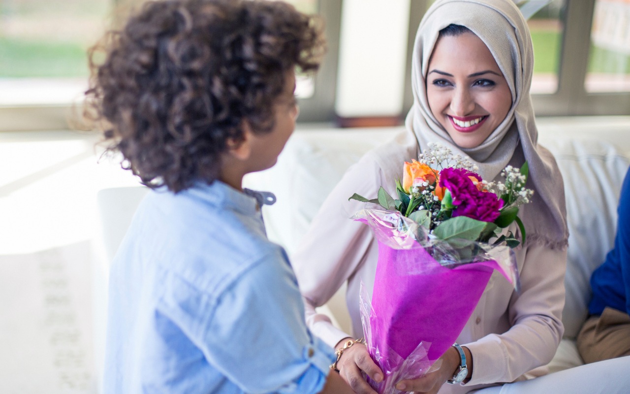 Ngày Của Mẹ Là Ngày Gì? Thông Tin Chi Tiết