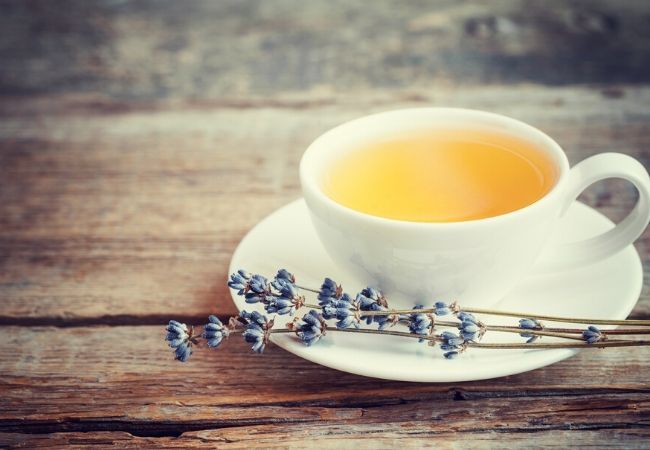 Uống Trà Thanh Nhiệt Nhiều Có Tốt Không? Khi Nào Nên Hạn Chế