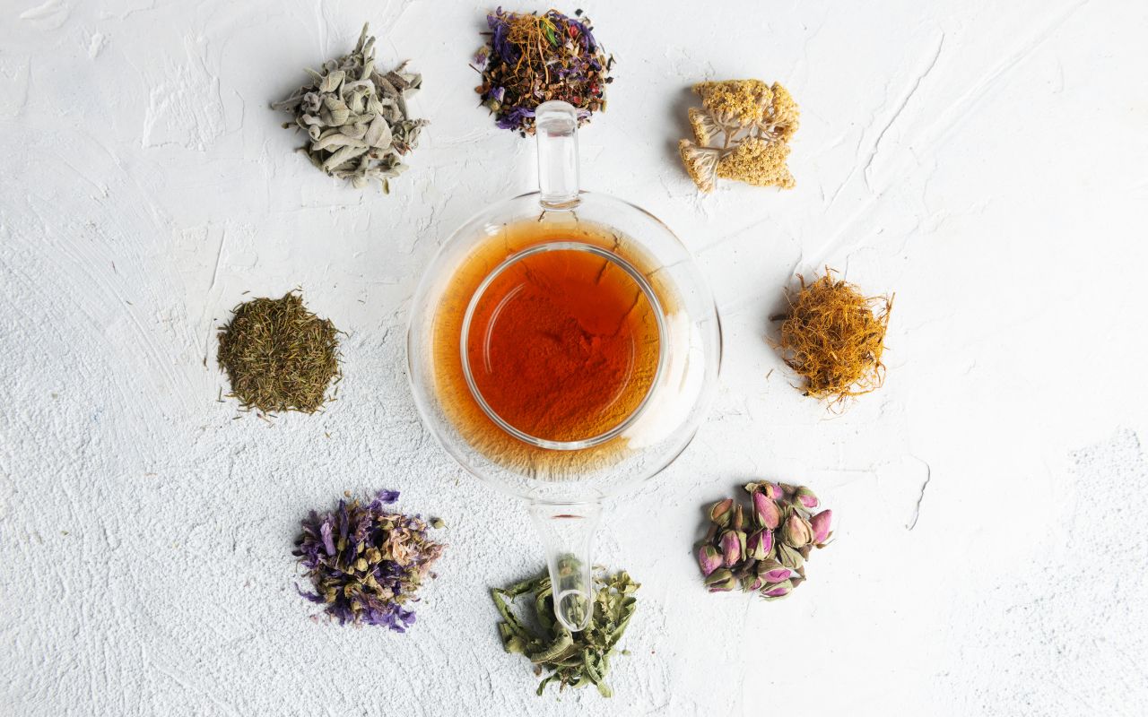 Trà Thảo Mộc Cho Người Mới Dùng: Hướng Dẫn Chọn Trà Dễ Dàng