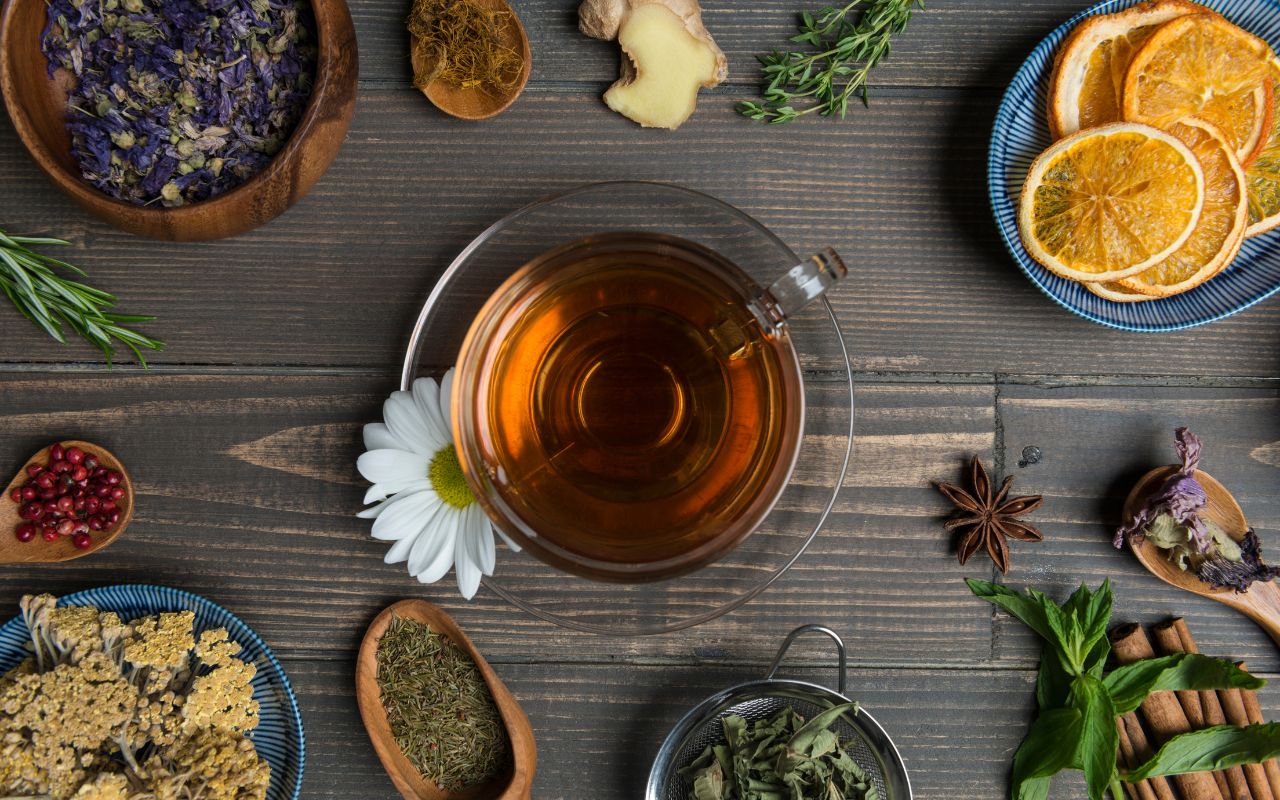 Trà Thảo Mộc An Toàn Cho Trẻ Em