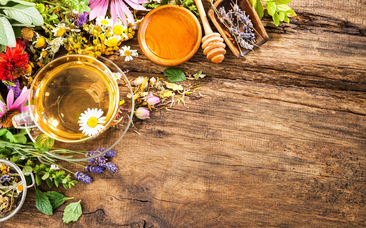 Cách Uống Trà Thảo Mộc Để Detox Hiệu Quả