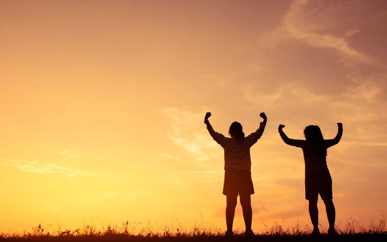 Lý Do Nên Detox Nhẹ Mỗi Ngày Bằng Trà Sữa Thảo Mộc Hùng Phát