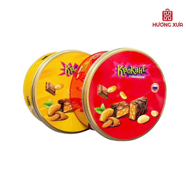 Kẹo Đậu Phộng Rang Với Hạnh Nhân Phủ Sô cô la KrokaHT HT Tròn 180g