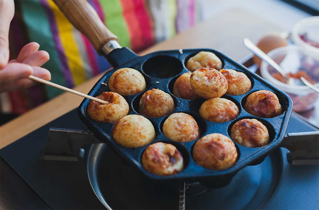 bạn có thể làm bánh bạch tuộc takoyaki ngon ngay tại nhà
