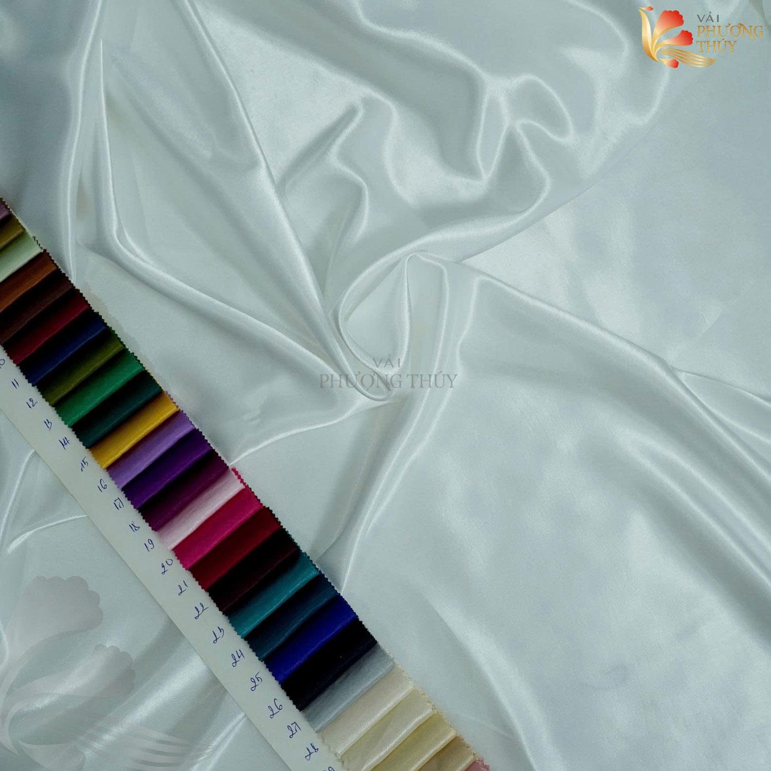 Lụa tráng guơng valentino màu trắng | Vải Phượng Thúy