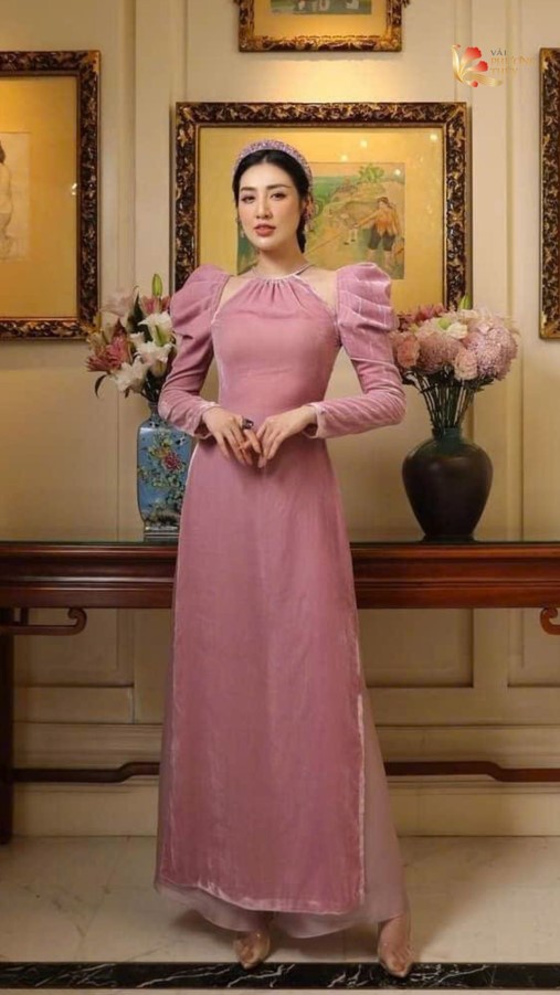 Áo dài vải nhung cách tân