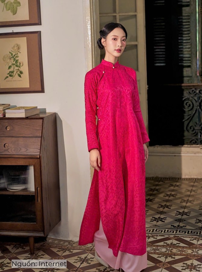 Mẫu áo dài gấm mới nhất