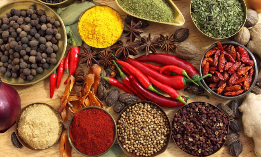 Bị mụn cóc kiêng ăn đồ cay nóng