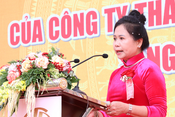 Ba-Pham-Thi-Phuong-Dung-,-Chu-tich-HDQT-Cong-ty-Co-phan-Xuat-nhap-khau-yen-sao-Thanh-Dung-cho-biet-,-doanh-nghiep-se-tiep-tuc-hoan-thien-san-pham-de-dap-ung-yeu-cau-cua-cac-quoc-gia-nhap-khau-.-Anh-:-Quang-Yen