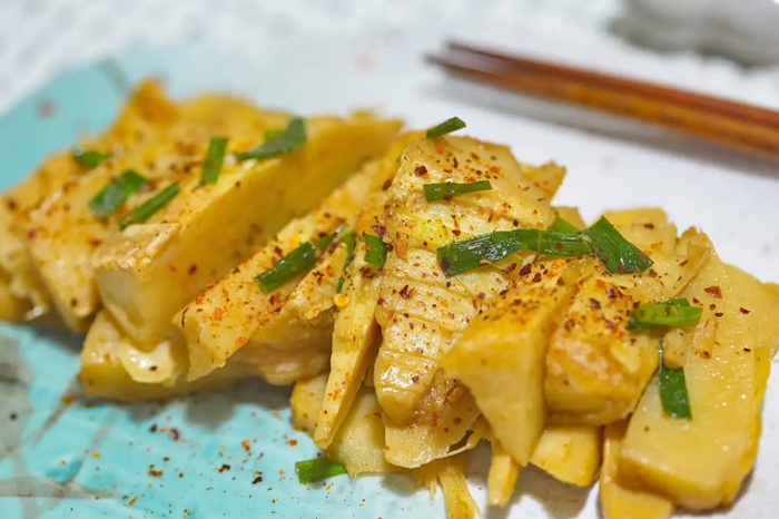 Măng le mang đến rất nhiều món ăn hấp dẫn.@Shutterstock