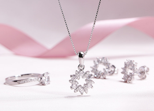 Kiểm tra định kỳ giúp phát hiện sớm dấu hiệu bạc bị đen