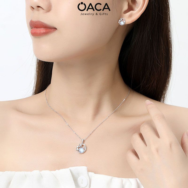 Bông tai bạc trăng sao và vòng cổ đá Moonstone