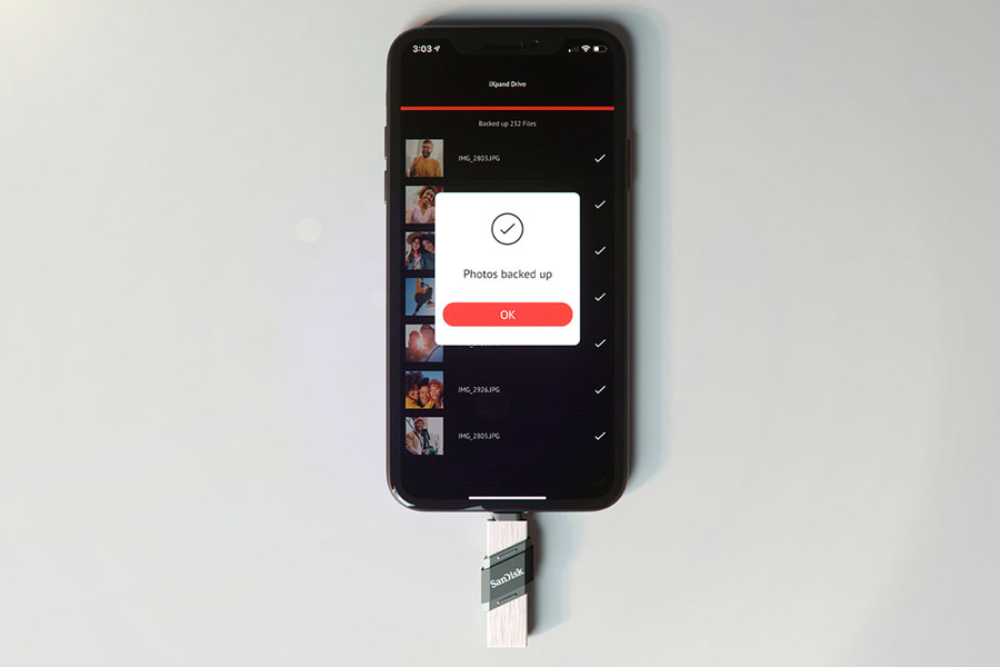 usb 2 đầu sandisk ixpand flip type-a và lightning backup tự động