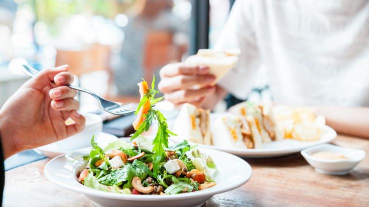 Ăn chay trường có đủ chất không? Chia sẻ thực đơn giúp bạn ăn chay lành mạnh