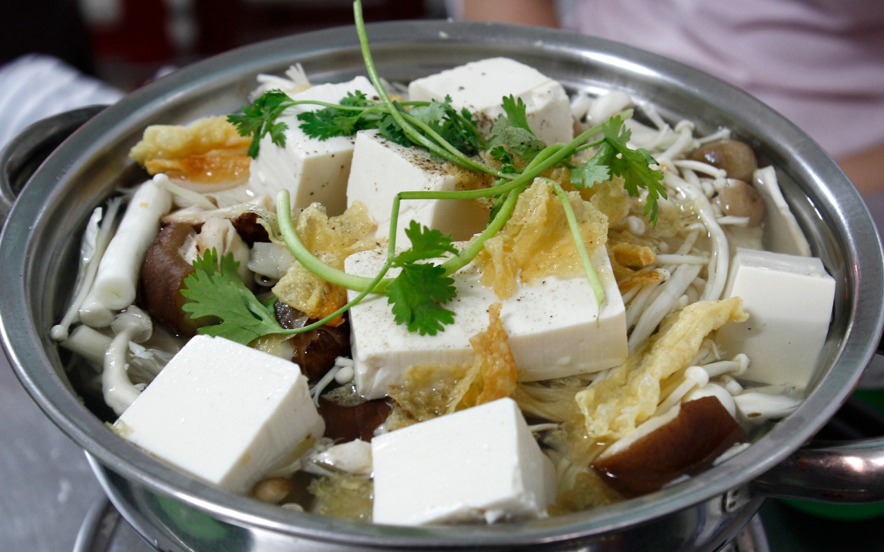 Lẩu Chay – Món Ngon Thanh Tịnh Cho Bữa Ăn 2025