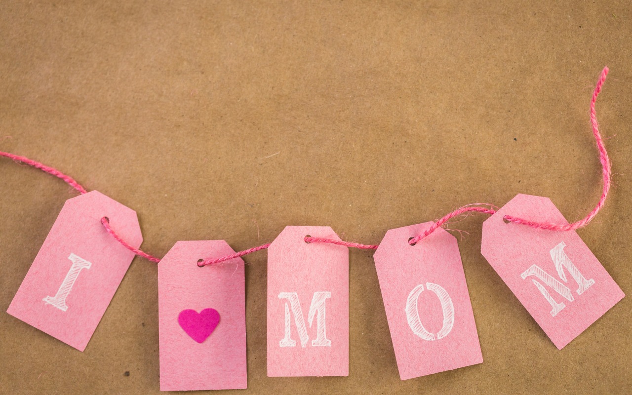 Ngày Của Mẹ Là Ngày Gì? Thông Tin Chi Tiết