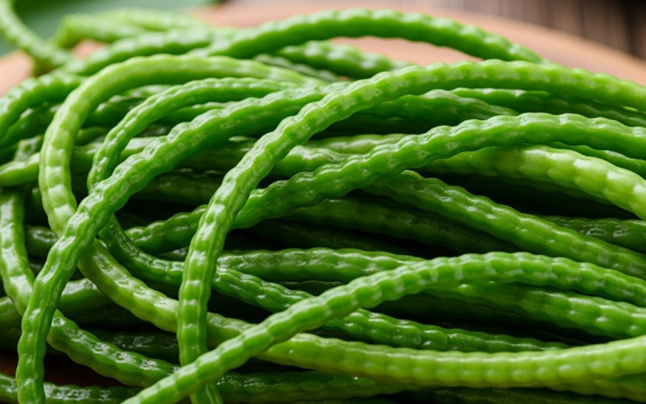 Khám Phá Gỏi Rau Tiến Vua: Món Ăn Đặc Sản Độc Đáo Của Ẩm Thực Việt Nam