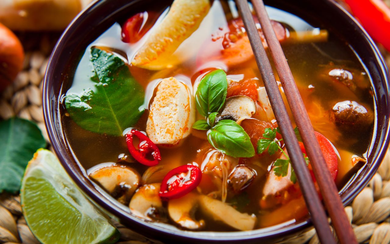 Phở Chay Nấm: Món Ăn Thanh Đạm, Ngon Miệng Dễ Làm