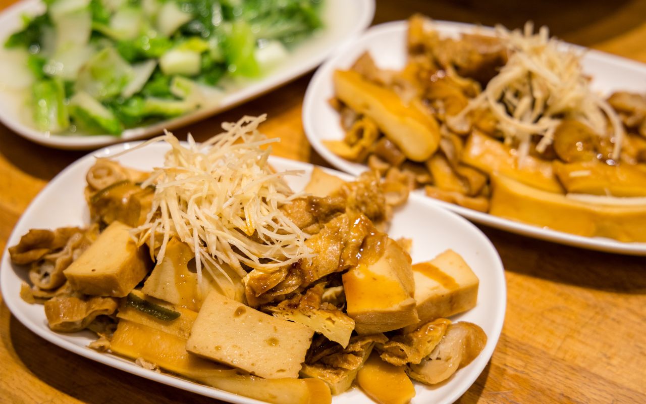 Món Chay Từ Mì Căn: Các Món Ăn Đặc Sắc Cho Chế Độ Ăn Chay