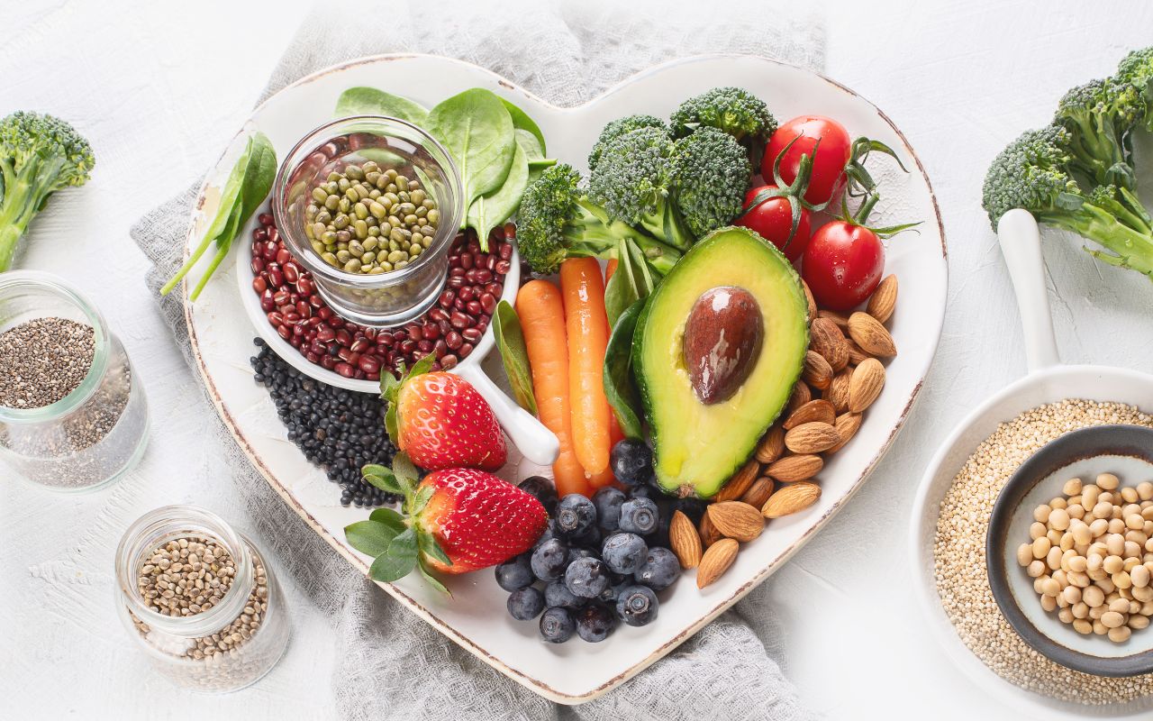 Trọng Hiếu ăn chay trường: Chia Sẻ Về Chế Độ Ăn & Sức Khỏe