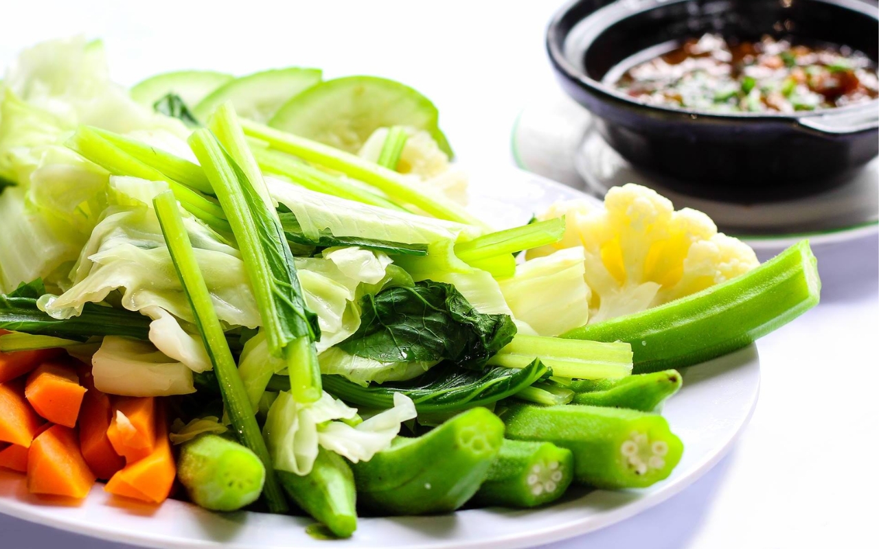 Hiền Thục Ăn Chay Trường: Hành Trình & Lý Do Của Cô