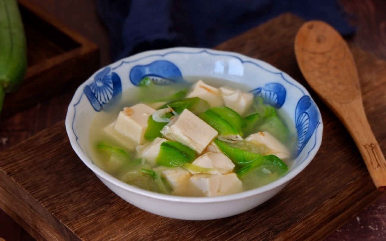 Chế Biến Món Chay Ngon: Hướng Dẫn Nấu Món Chay Dễ Làm Và Ngon