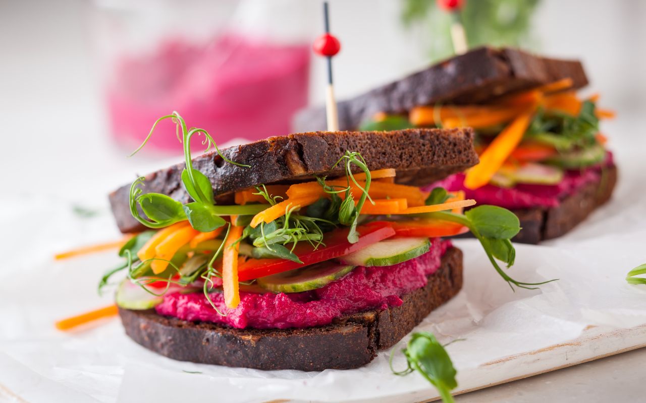 Người ăn chay trường thiếu chất gì? Cách bổ sung để đảm bảo dinh dưỡng