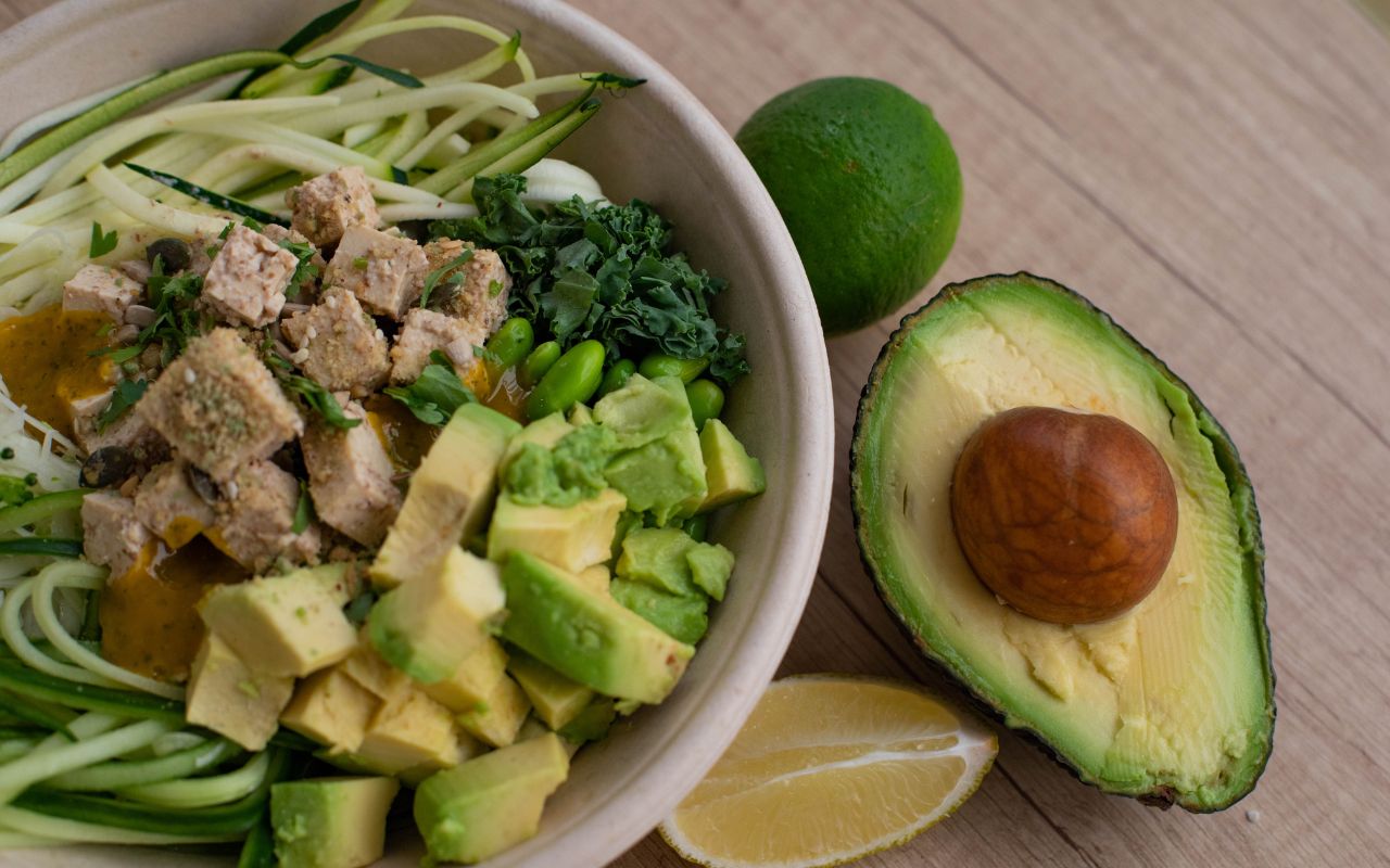 Vì sao phải ăn chay trường? Những lý do khoa học và tâm linh