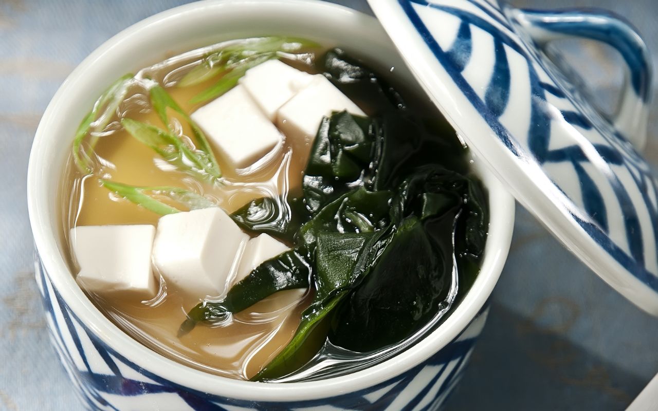 Canh Rong Biển Đậu Hũ Bổ Dưỡng và Thanh Mát