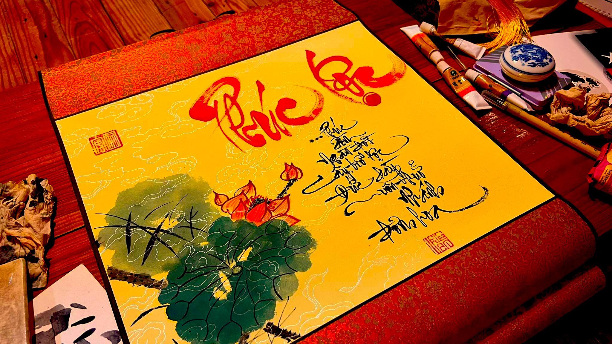 Khai bút online: Xu hướng mới cho giới trẻ hiện đại