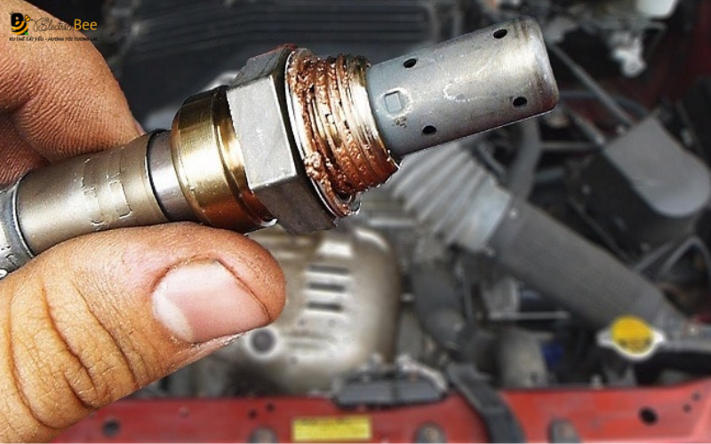 Hiện tượng dư thừa nhiên liệu trong buồng đốt gây ngắt quá trình đánh lửa