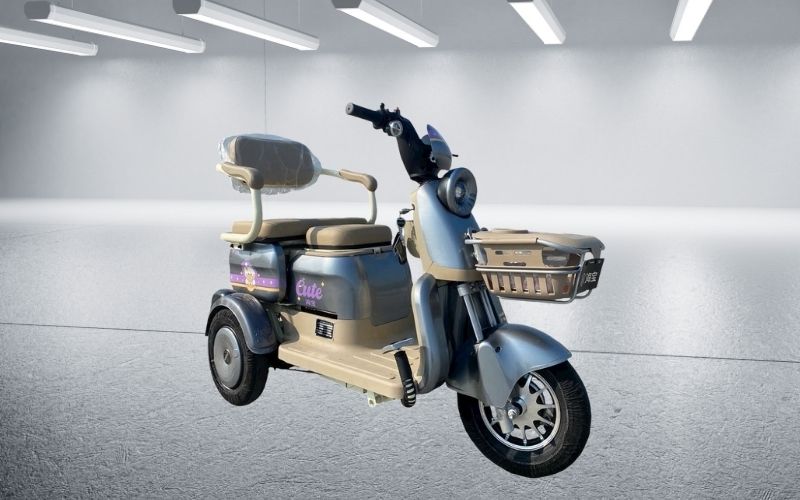 Mục đích và caaos tạo của xe máy 3 bánh