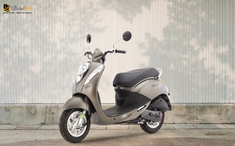 Xe SYM Elite 50 bền bỉ tiết kiệm nhiên liệu cho di chuyển đô thị