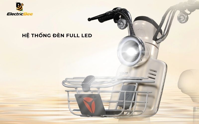 YADEA i8 H được trang bị hệ thống đèn Full LED